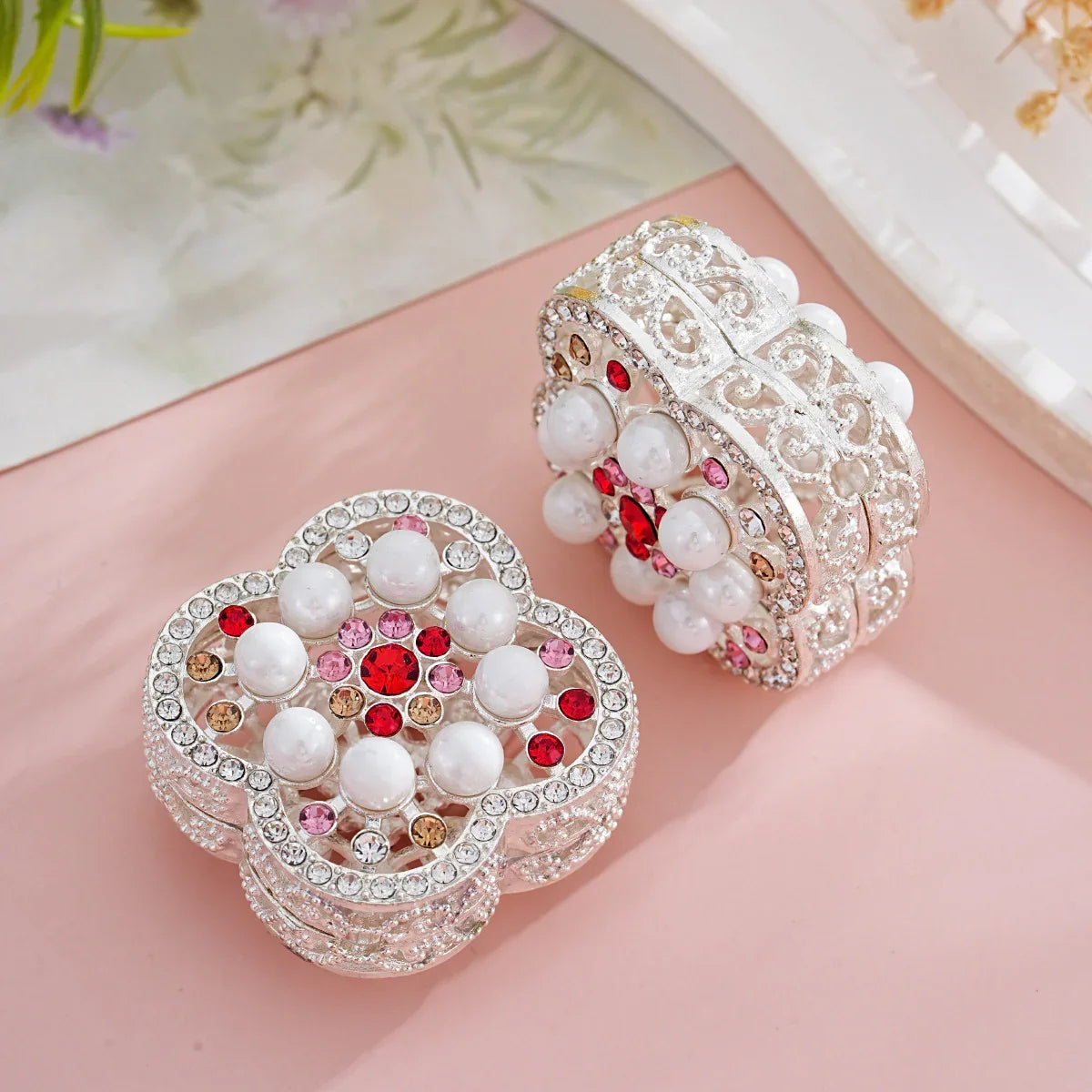 Luxury craft beads alloy double-sided colored diamond love