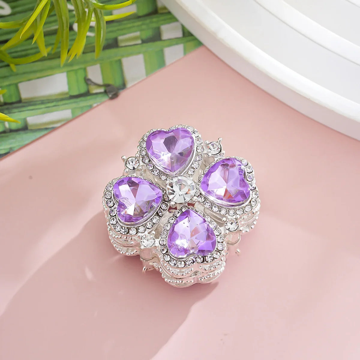 Diamond color four-leaf clover straight hole beads