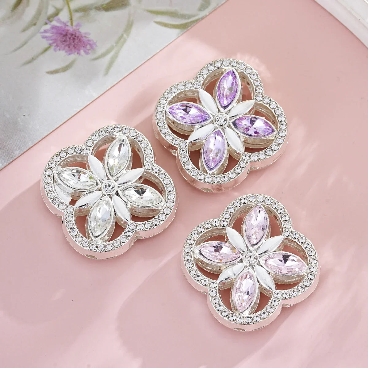 Double sided alloy crystal flowers