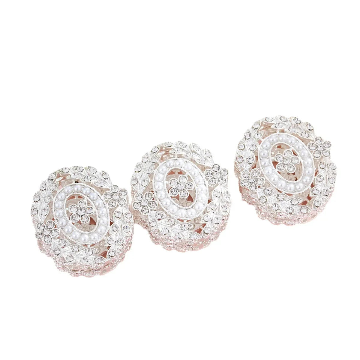 Diamond-encrusted Pearl Flower Porous Beads
