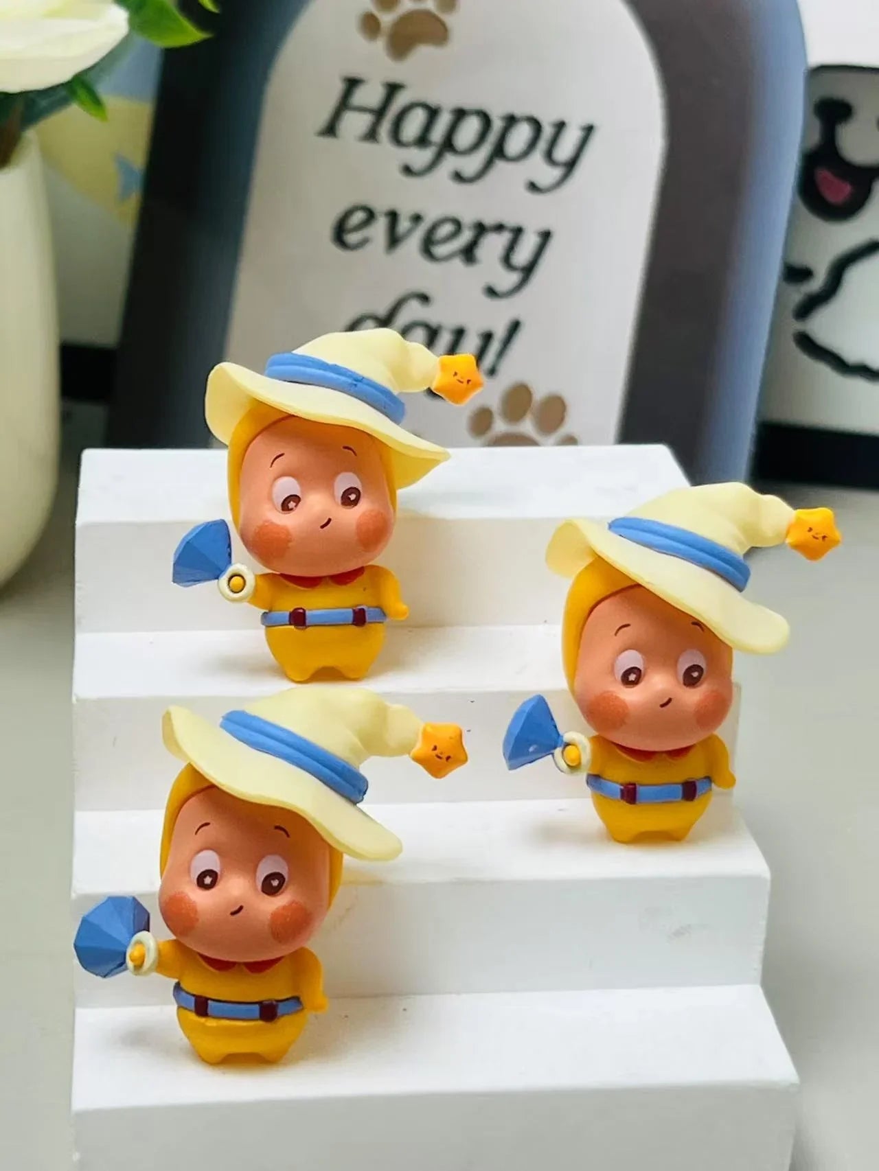 PTwinkle Gifts from Stars Series Blind Box Star Man (No Hole)