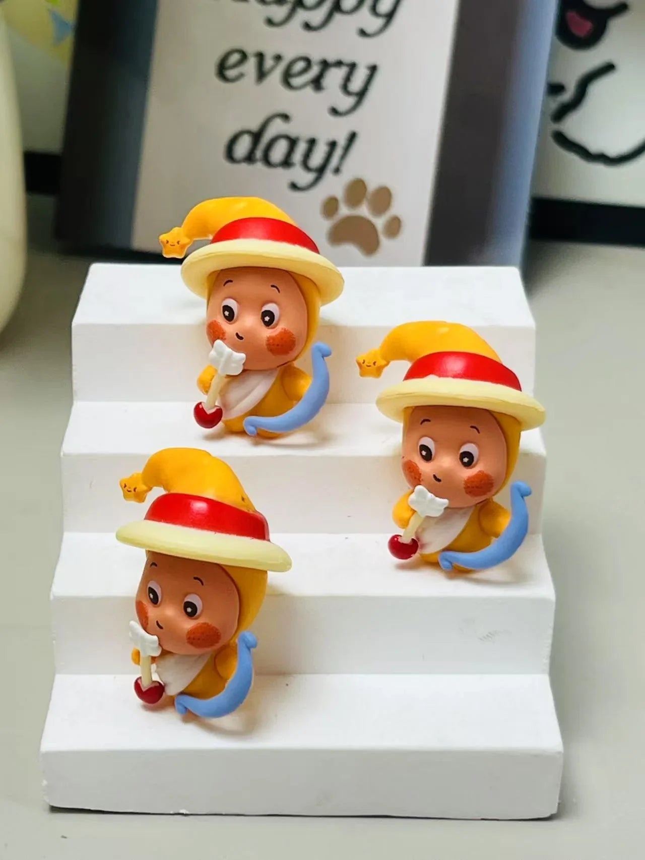 PTwinkle Gifts from Stars Series Blind Box Star Man (No Hole)