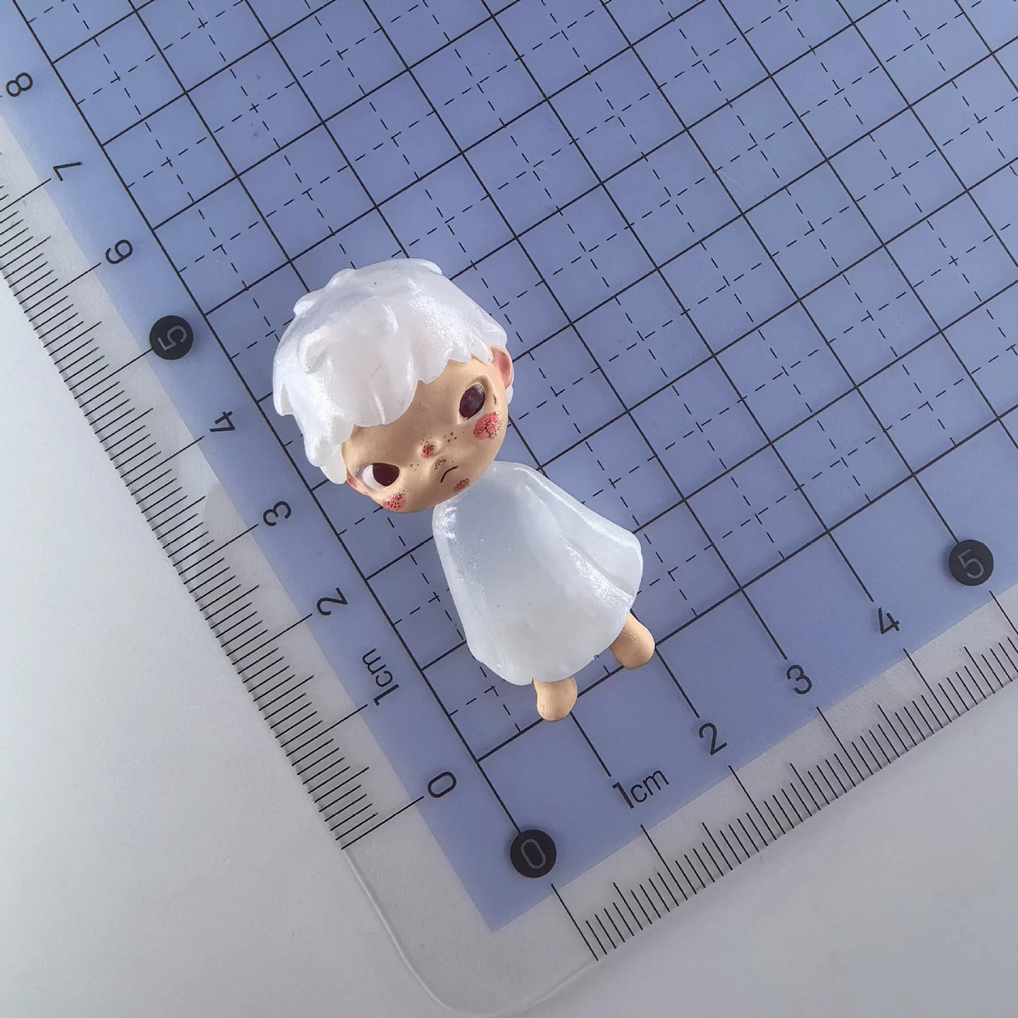 POP Mart Hirono Ono (no Holes)