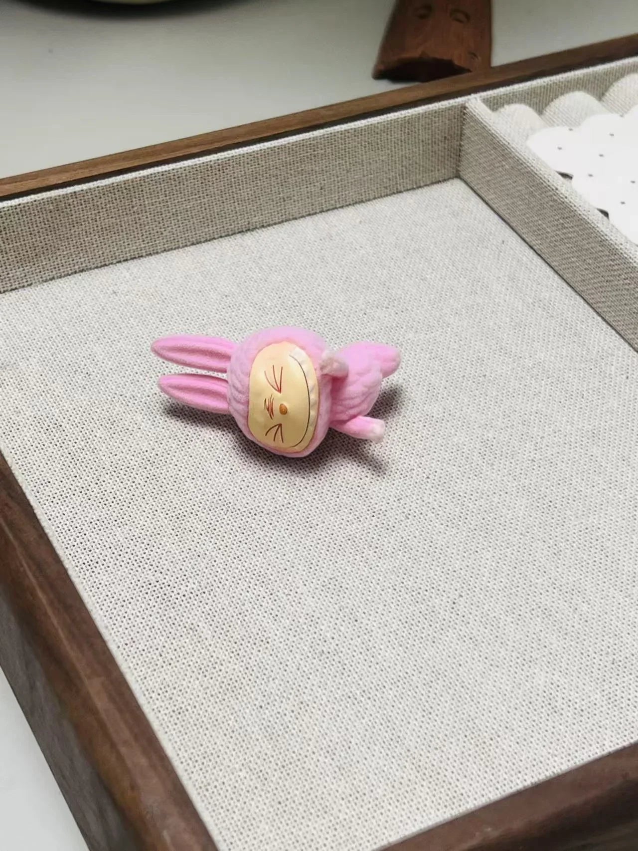 Labubu LABUBU Lazy Yoga Series (No Holes)