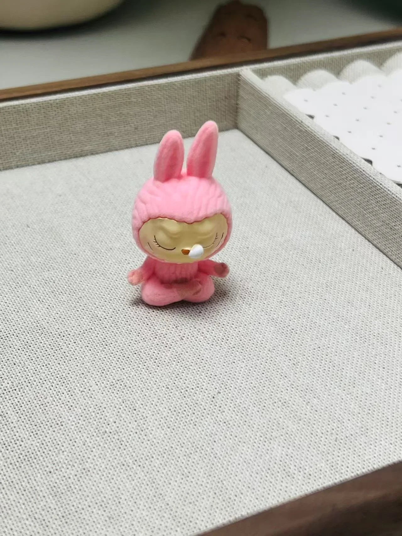 Labubu LABUBU Lazy Yoga Series (No Holes)