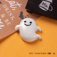 White Smiley Ghost