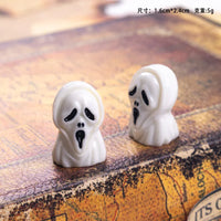 White crying face ghost
