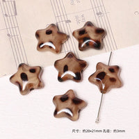 Leopard-print five-pointed star