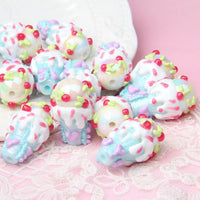 Flat bottom rice white beads blue white cream red dot