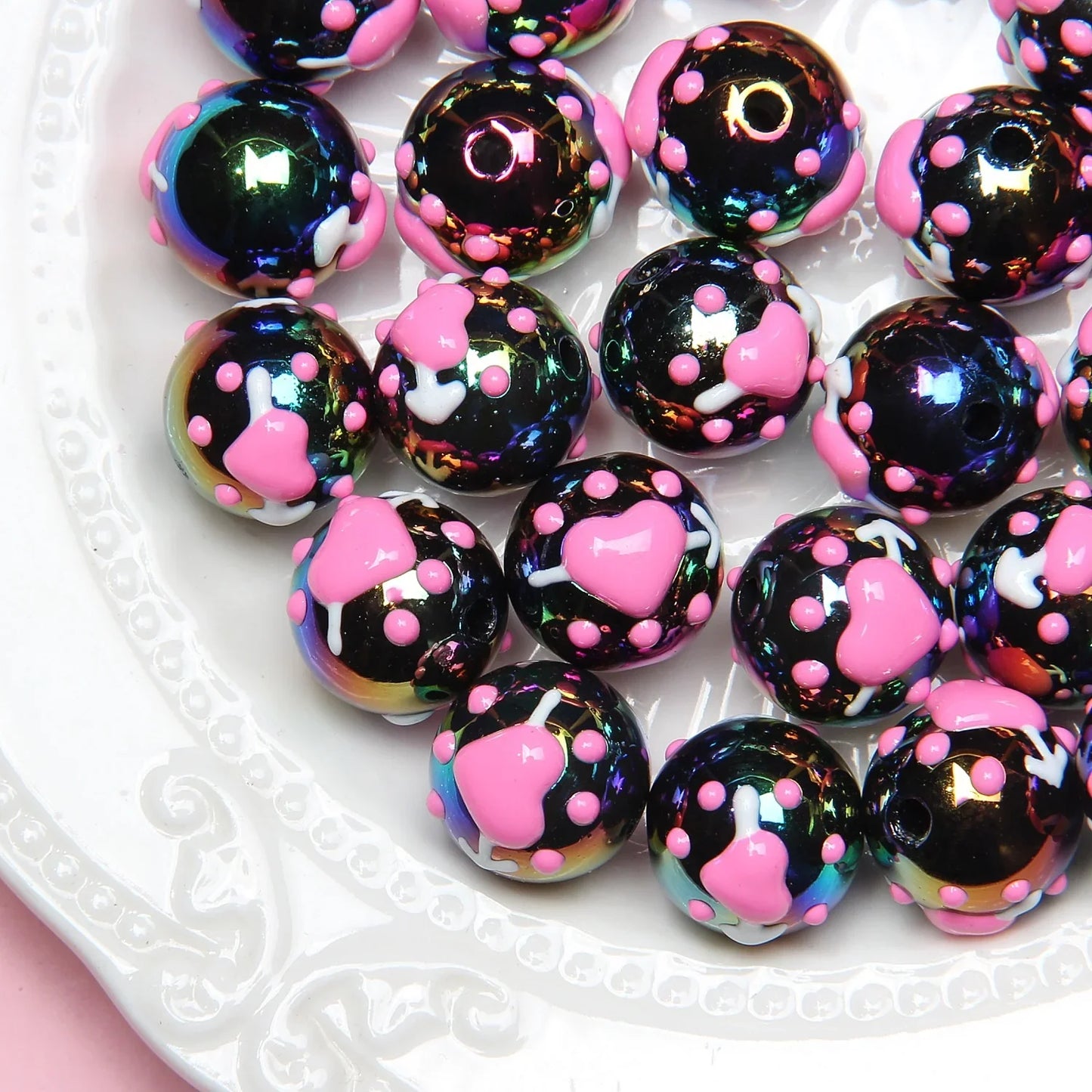 16MM Cartoon Acrylic Hand-painted Beads Beaded