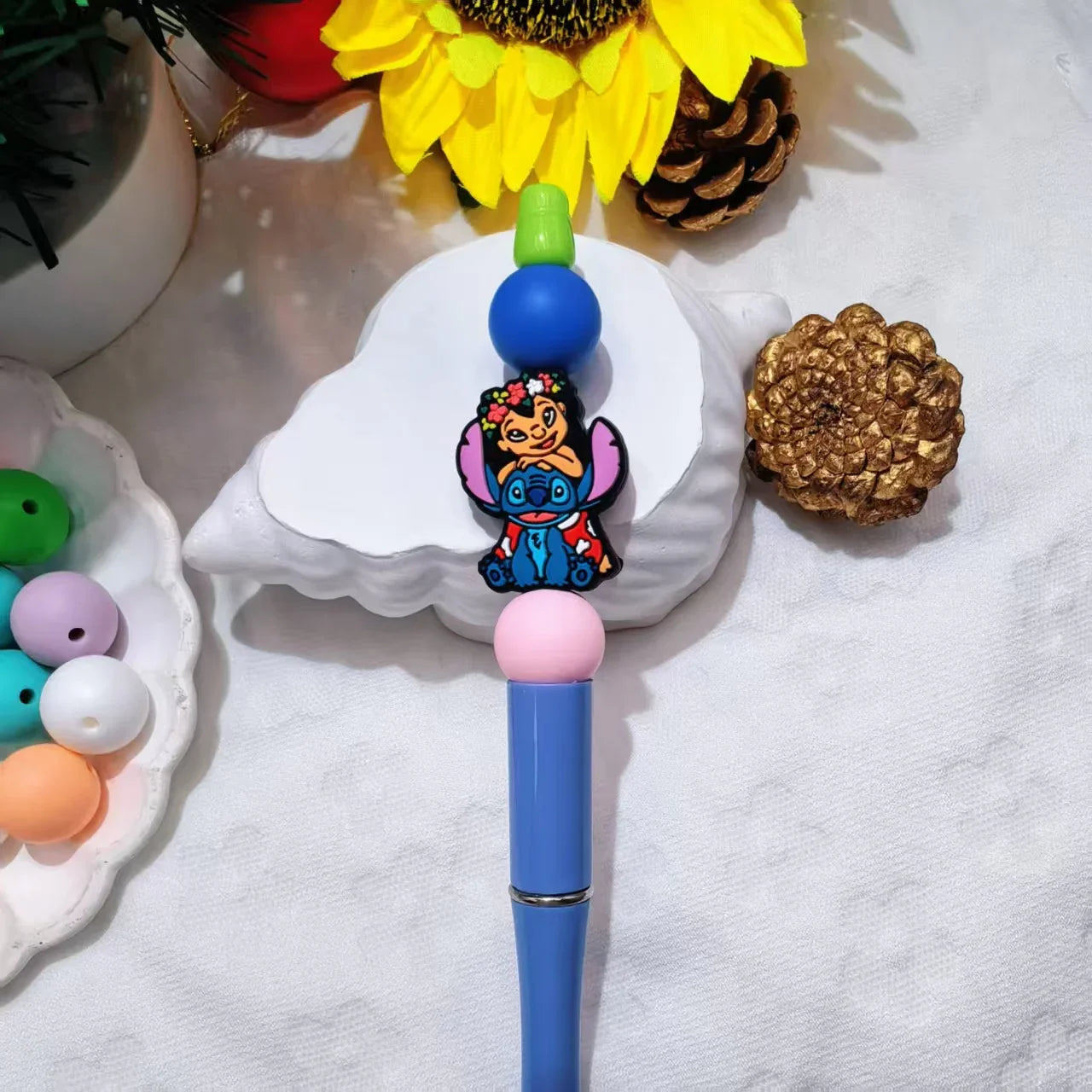 Christmas Red Hat Stitch Silicone Focus Beads