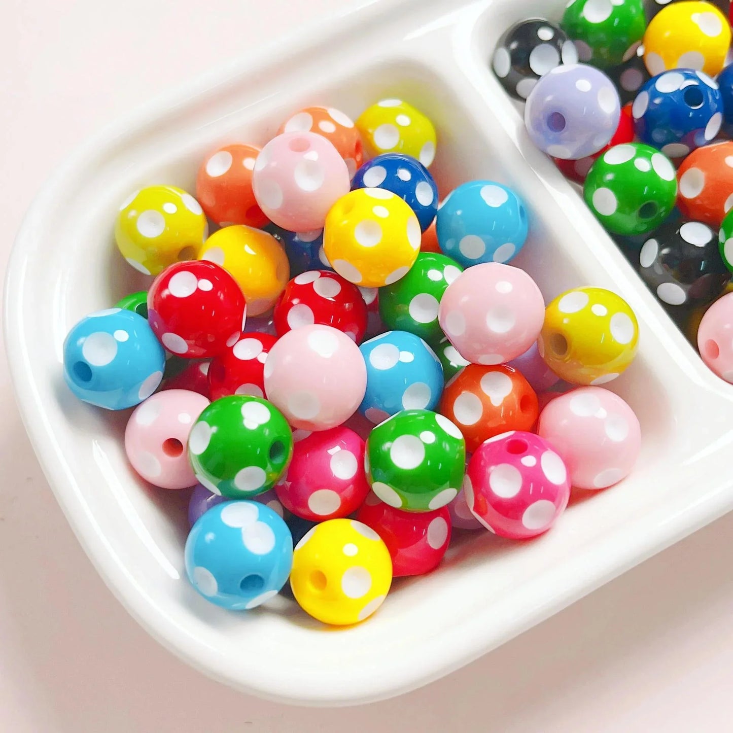 12mm Acrylic Cute Mushroom Polka Dot Beads