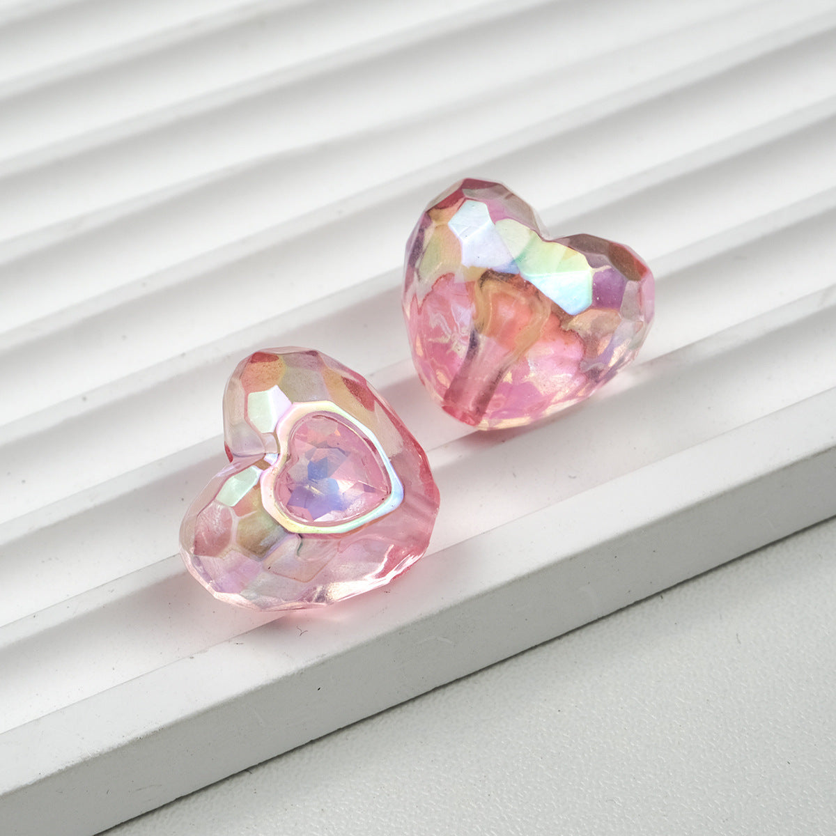 Colorful Heart-shaped Acrylic Straight Hole Beads Inlaid with Diamonds