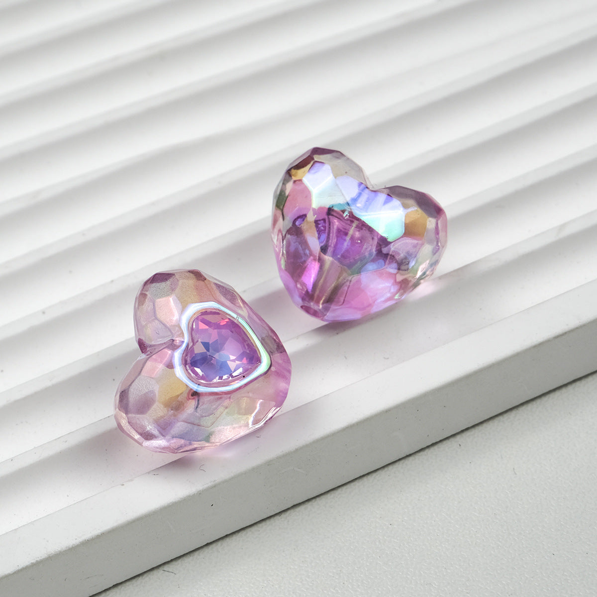 Colorful Heart-shaped Acrylic Straight Hole Beads Inlaid with Diamonds