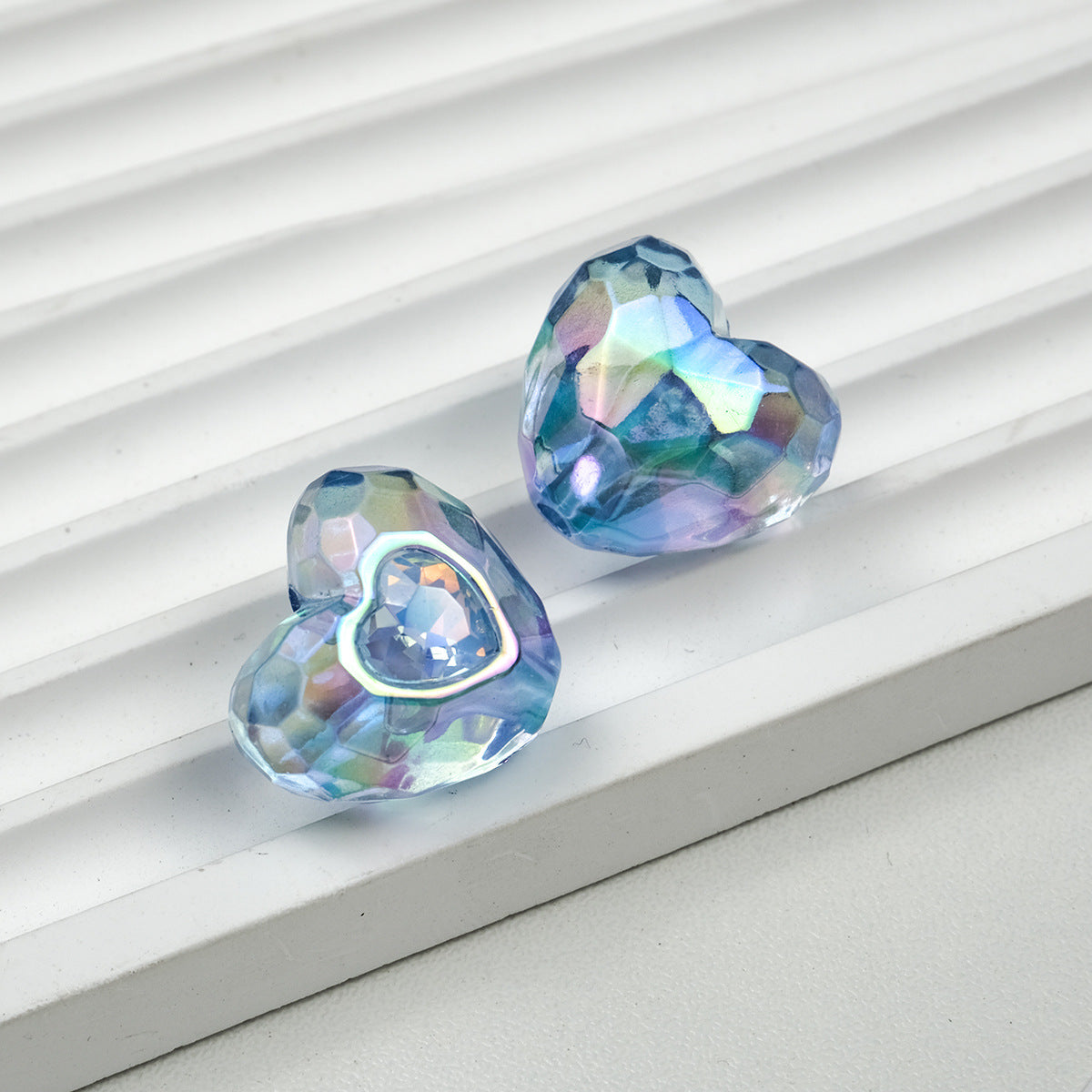 Colorful Heart-shaped Acrylic Straight Hole Beads Inlaid with Diamonds