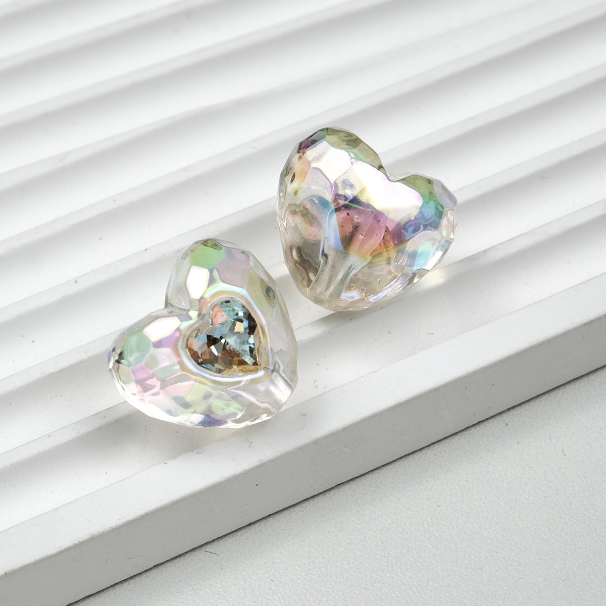 Colorful Heart-shaped Acrylic Straight Hole Beads Inlaid with Diamonds