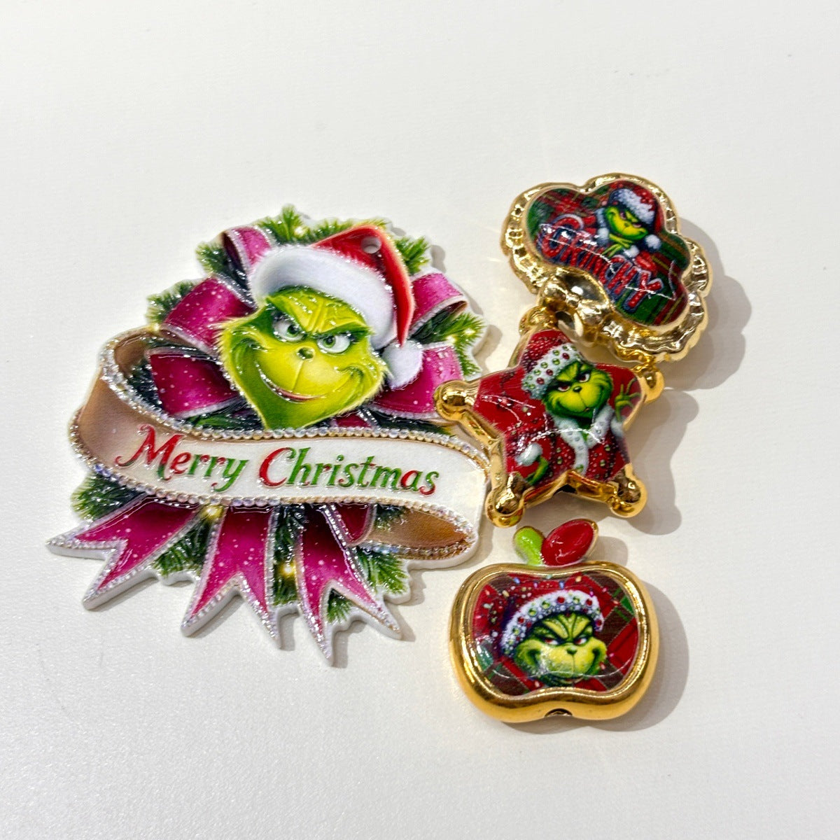Christmas Holiday Green Monster Acrylic Focal Beads, Gold Rim Plaid Santa Thief Charms for DIY Beadable Pens, Keychains & Wreath Crafts