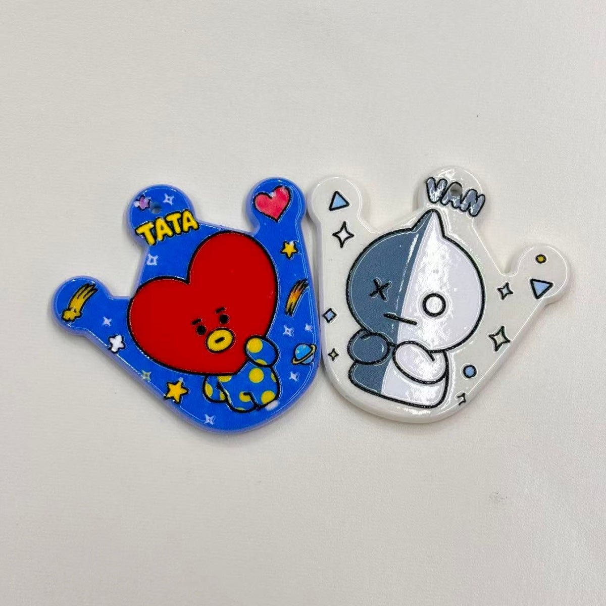 Cute K-pop Idol Friends Crown Acrylic Focal Beads, Kawaii Cartoon Character Printed Charms for DIY Beadable Pens, Keychains & Wristlets