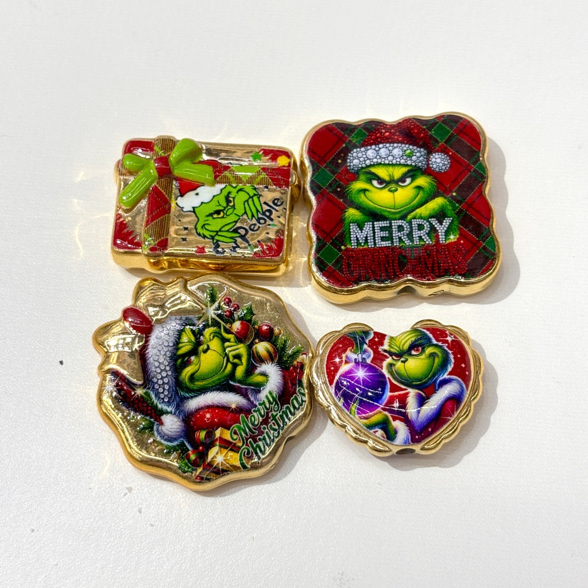 Christmas Holiday Green Monster Acrylic Focal Beads, Gold Rim Plaid Santa Thief Charms for DIY Beadable Pens, Keychains & Wreath Crafts