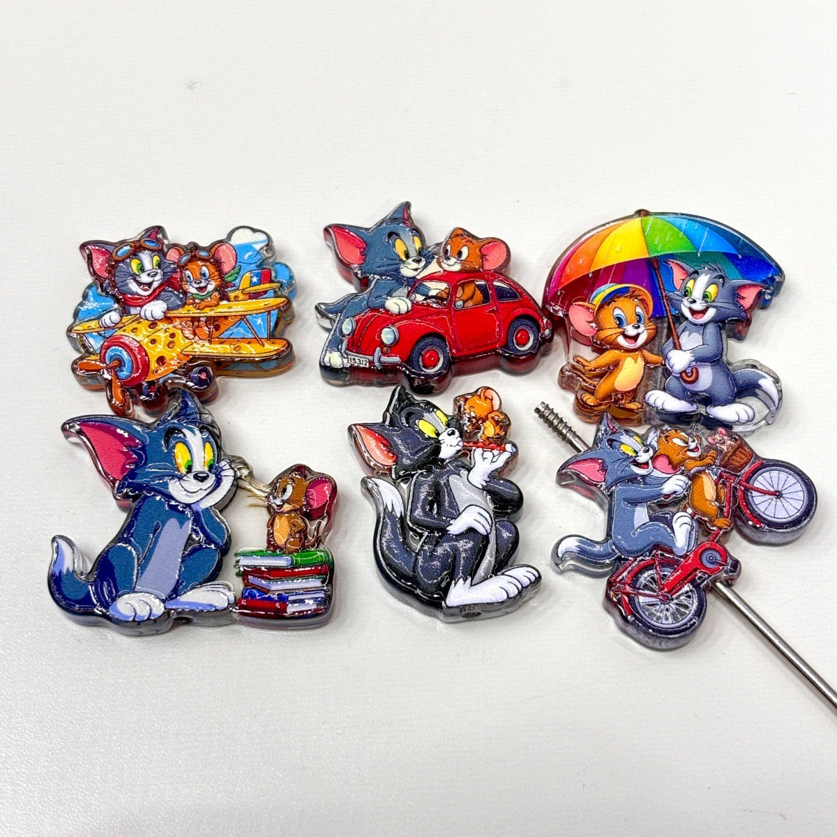 Classic Cat & Mouse Frenemies Acrylic Focal Beads, Retro Cartoon Duo Car & Airplane Beads for Beadable Pens & Keychains