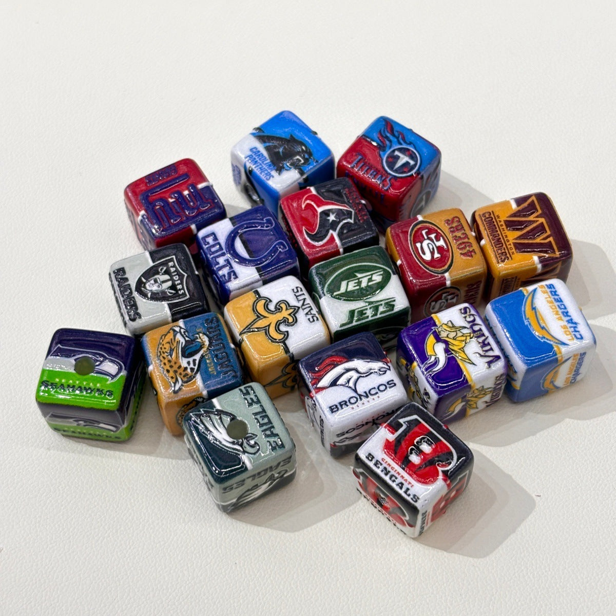 Pro Football Team Dice Acrylic Focal Beads, 3D Game Day Cube & Mascot Square Beads for DIY Beadable Pens & Keychains