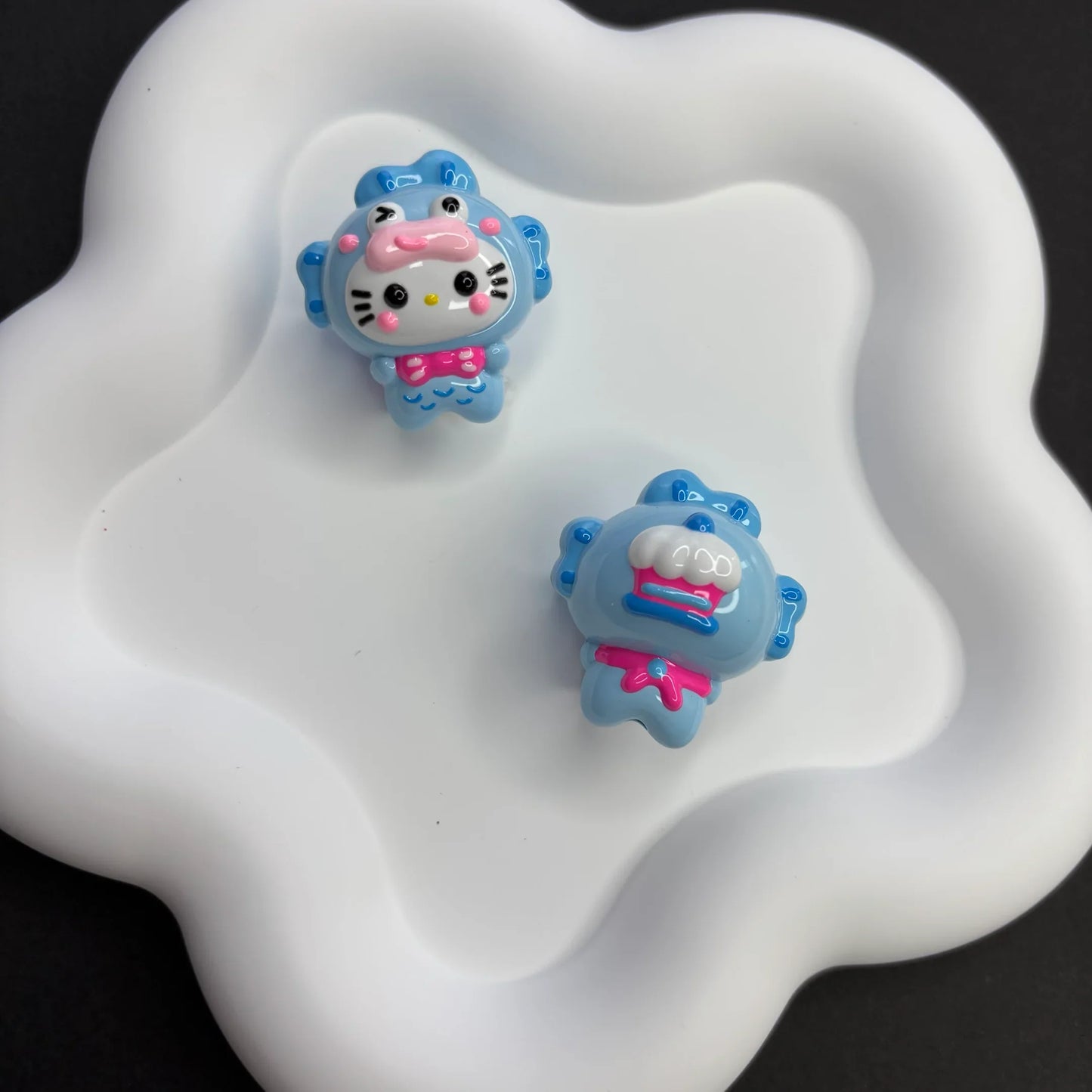 Cartoon Sanri Acrylic 3D Three-dimensional Glossy Hand-painted Beads