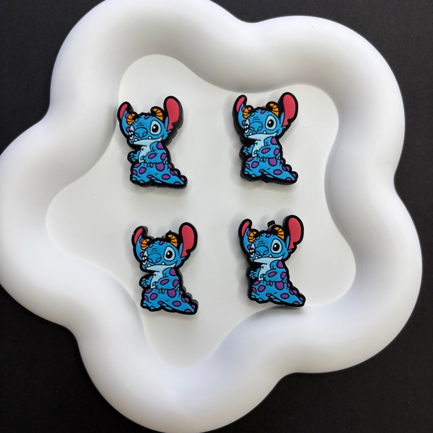 Stitc Wearing A Dinosaur Costume Silicone-focal-beads