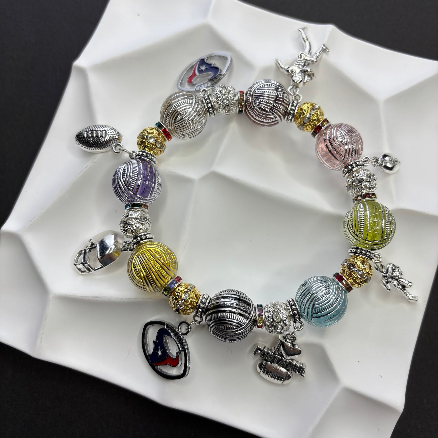 NFL Team Beaded Bracelet: A Fan's Wristband of Faith, A Trendy Expression of Individuality - Beadable Cat