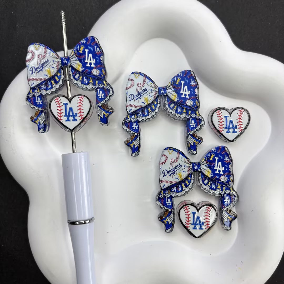 LA Baseball Team Ribbon Bow & Heart Acrylic Focal Beads Set, Game Day Dodgers Baseball Loose Spacer Beads with Large Hole for Beadable Pens, Keychains & DIY Crafts