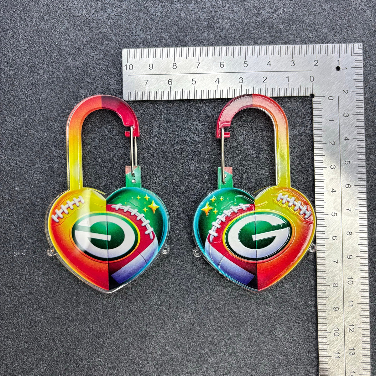 Game Day Heart Carabiner Keychain Clips, Football Team Spirit Spring Snap Bag Charms & Backpack Clips for Sports Fans & Gifts