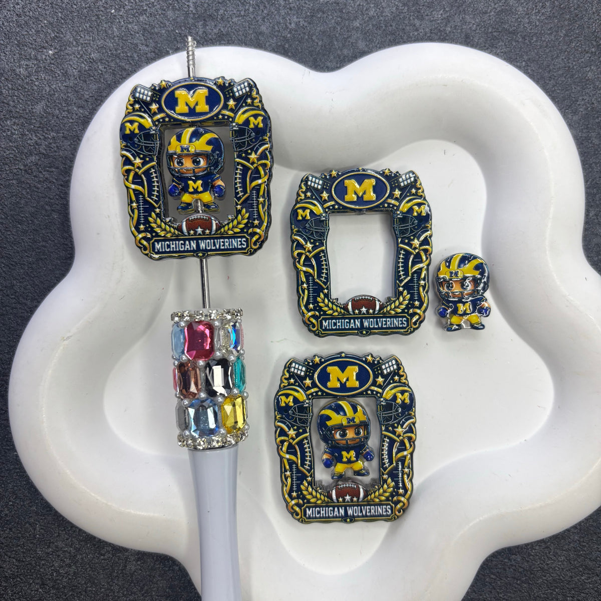 College Game Day Football Acrylic Focal Beads, Hollow Frame Spinner & Mini Player Beads for DIY Beadable Pens & Keychains