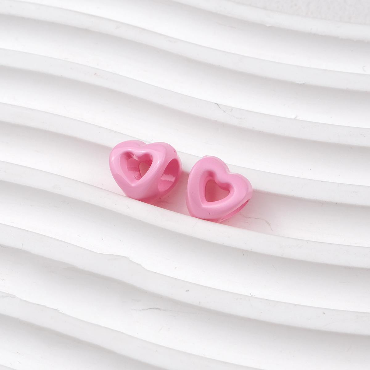 Hollow Heart Large Hole Acrylic Beads - 9mm Lacquered Heart Charms | Acrylic Bead for DIY Bracelet Keychain Jewelry Making