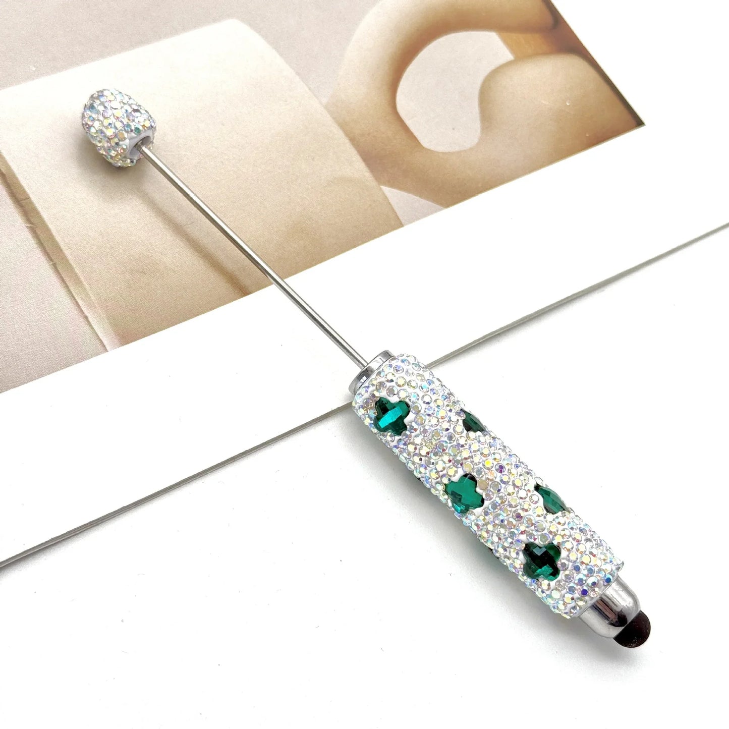 Touch screen diamond bead pen with four-leaf clover pattern