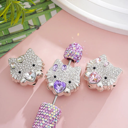 Double-sided diamond-encrusted kitten straight-hole beads