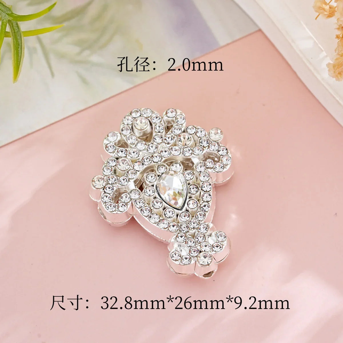 Zinc Alloy Full Diamond Super Flash Auspicious Knot Wuliji Diamond