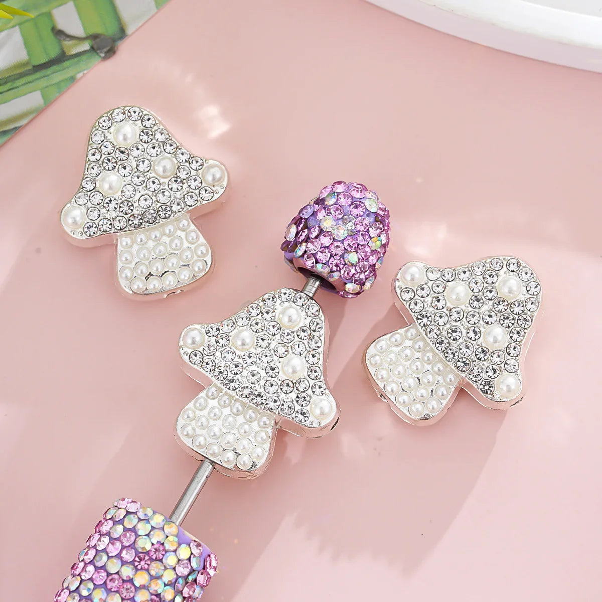 Pearl mushroom straight hole beads