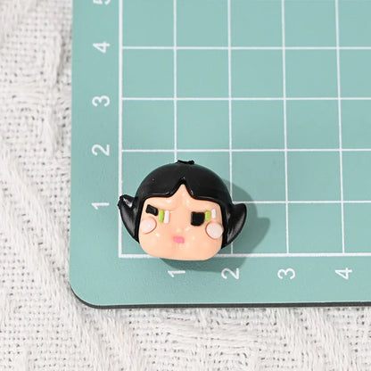 Three-dimensional cartoon rubber crying baby girl straight hole beads