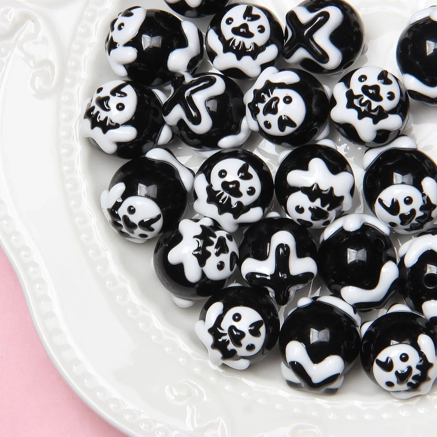 16mm   23 models   Halloween Theme Hand Painted Beaded Beads Scattered Beads Pumpkin Ghost Beads