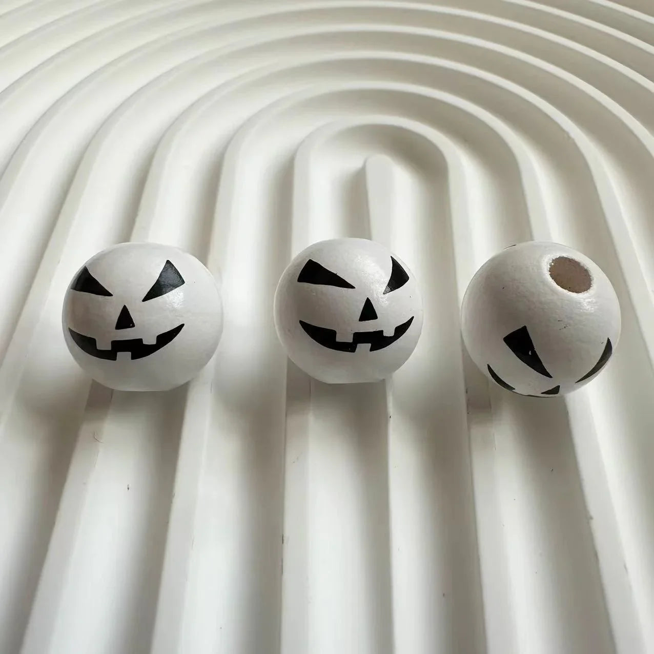 Halloween Print Wooden Beads Pumpkin Spider Web Skull Beads DIY Accessories Beaded