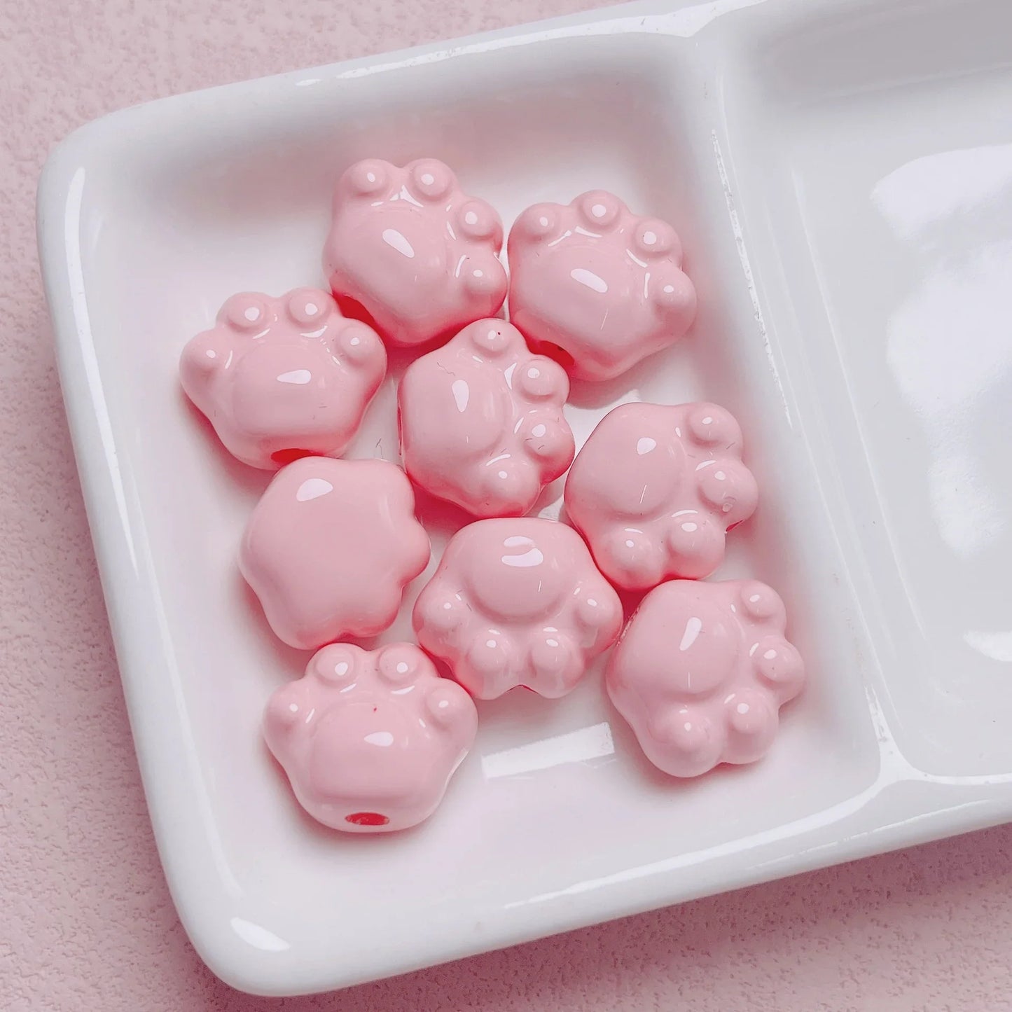 Color Cute Paint Cat Claw Straight Hole Beading