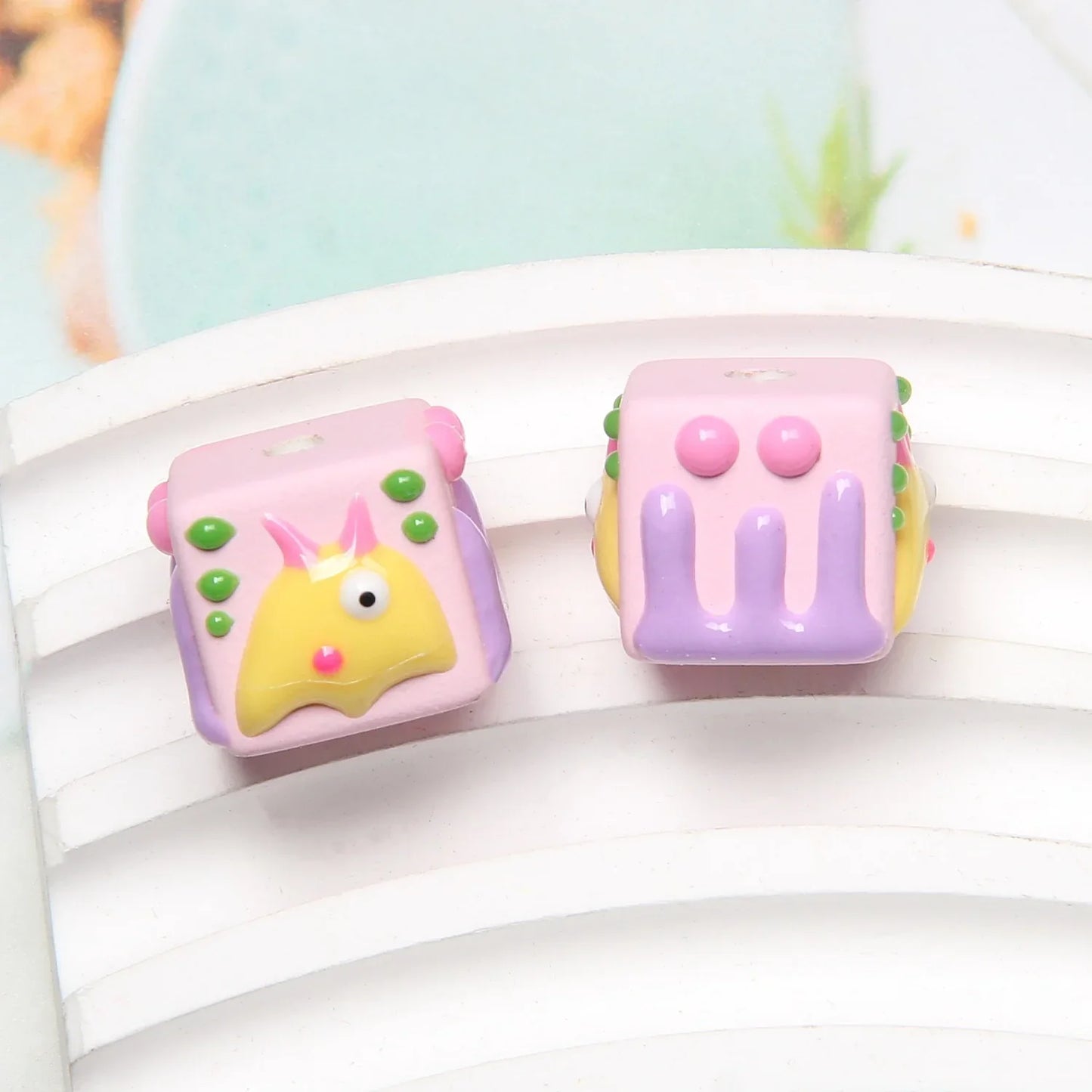 4-sided Hand-painted Beads DIY Beaded Cartoon Three-eyed Funny Painted Beads