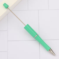 7-Pearlescent light green