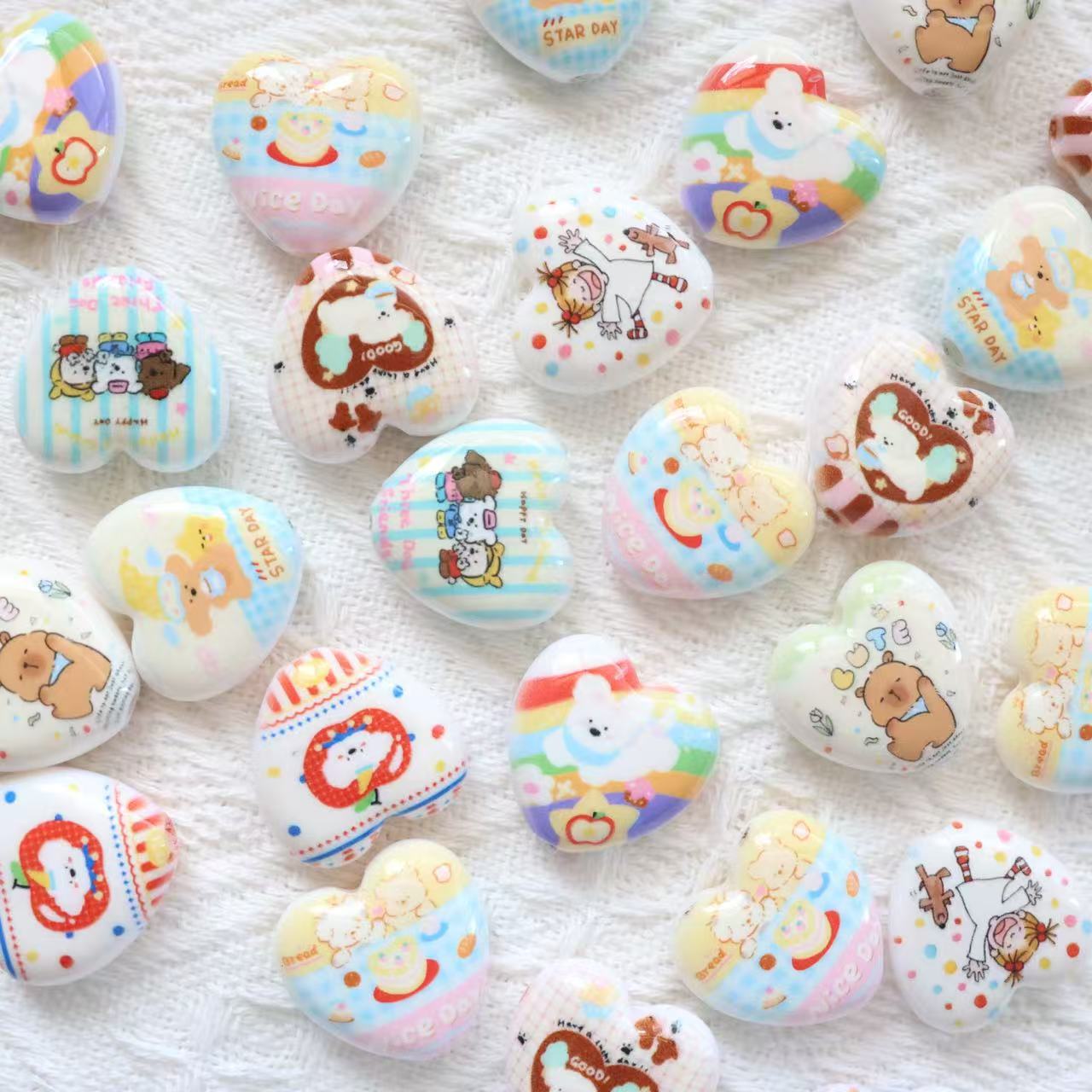 Childlike Print with A Big Heart and Cute Cartoon Pattern Straight Hole Beads - Beadable Cat