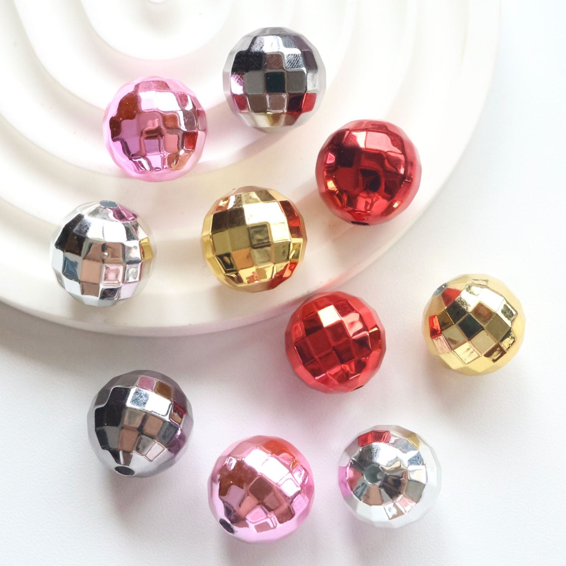 16mm Metallic Round Disco Beads Acrylic Straight Hole Beads - Beadable Cat