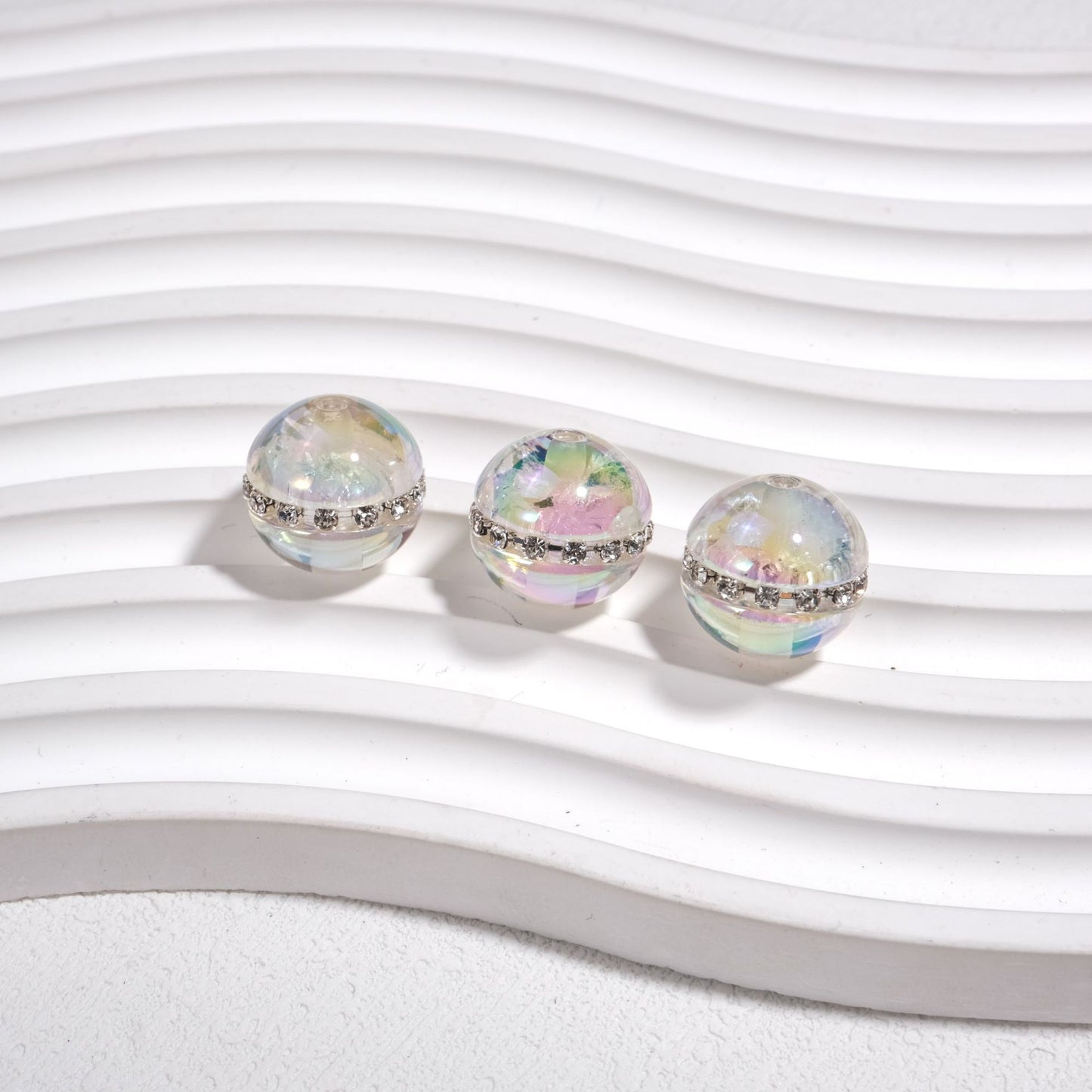 16mm UV Iridescent Glow-in-the-Dark Beads