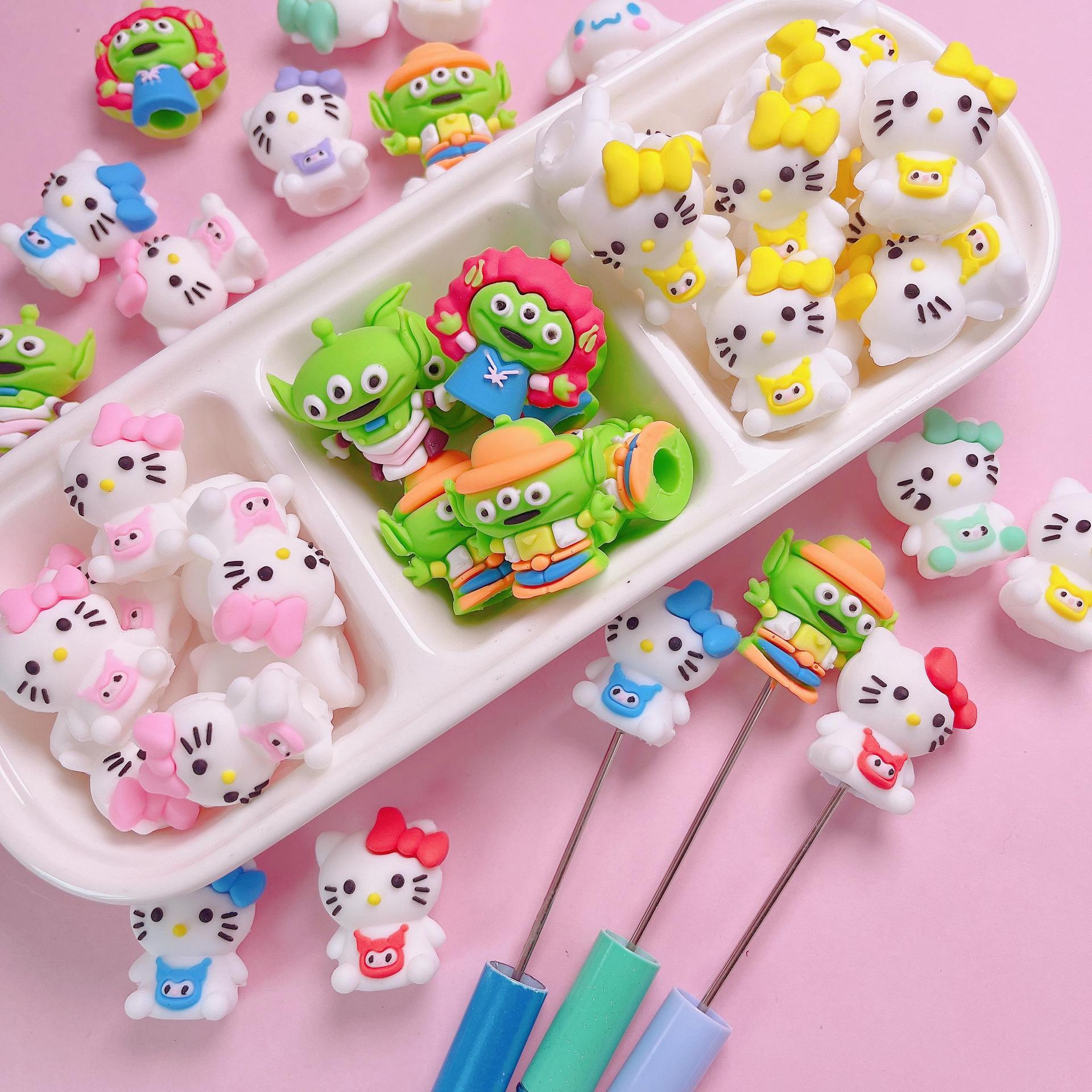 Cartoon Cinnamon Dog Cat Three-Eyed Guy Silicone Pen Cap | Silicone Focal Bead for DIY Keychain & Pen Wrap