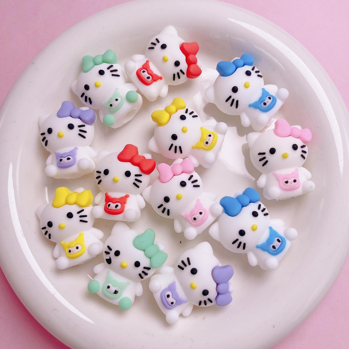 Cartoon Cinnamon Dog Cat Three-Eyed Guy Silicone Pen Cap | Silicone Focal Bead for DIY Keychain & Pen Wrap