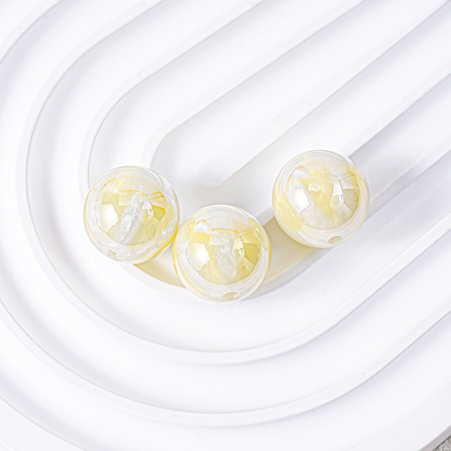 Glow in the Dark Watermelon Beads - 16mm UV Plated Acrylic Round | Acrylic Bead for DIY Bracelet Keychain Jewelry Making