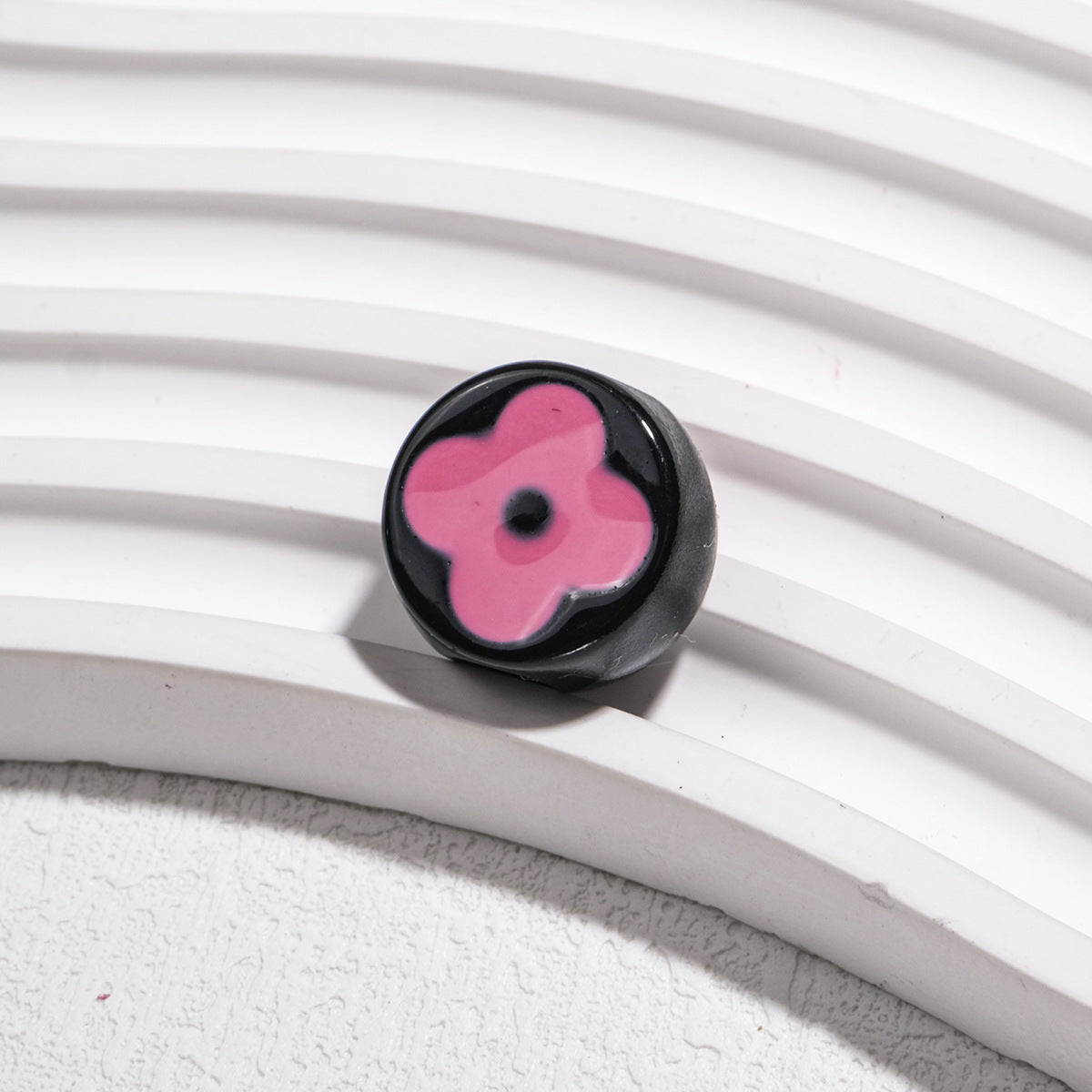 10pcs Vintage Flower Silicone Beads - 18mm Four-Leaf Clover Focal | Acrylic Bead for DIY Bracelet Keychain Jewelry Making
