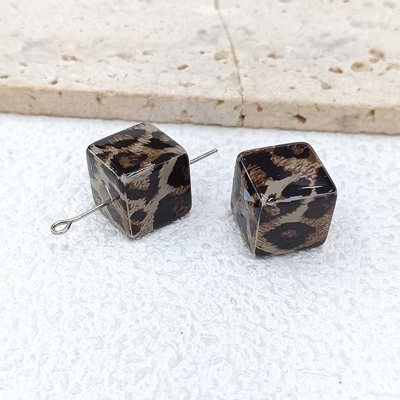 20pcs Trendy Animal Print Cube Beads - 14mm Leopard & Zebra Pattern | Acrylic Bead for DIY Bracelet Keychain Jewelry Making